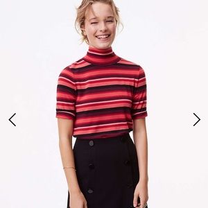 SOLD!!!   💝NWT Ann Taylor LOFT Red Striped Turtleneck Tee